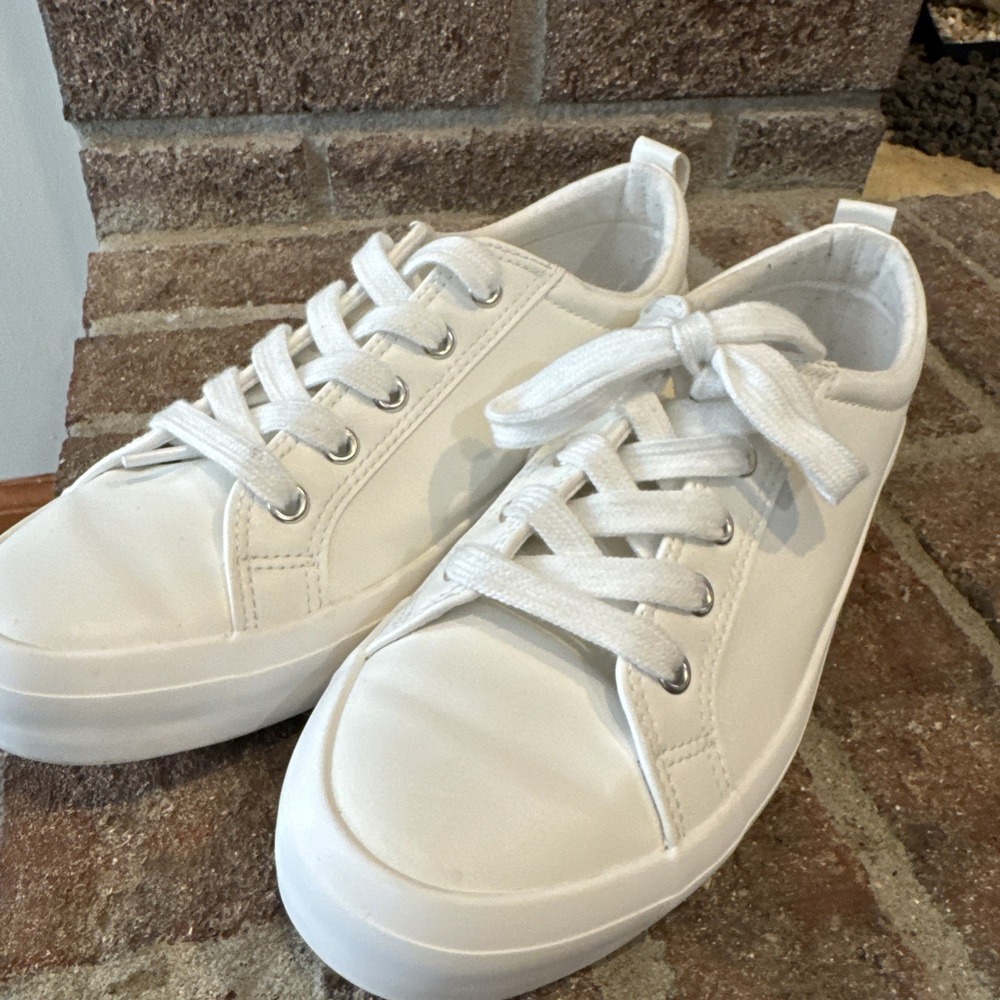 Esprit Tallya White Faux Leather Sneakers Womens Sz 8.5 Lace Up Casual #166 - Picture 14 of 16